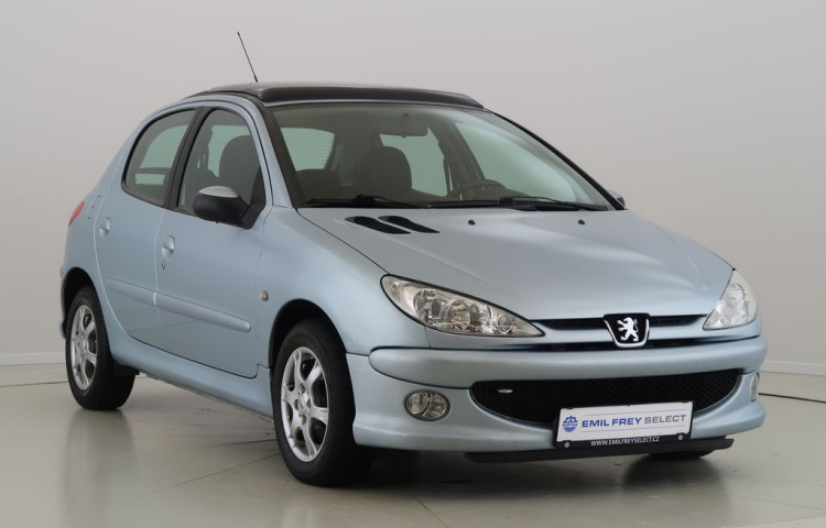 Peugeot 206 1.4HDi,CZ,1Maj,AC,Střešní okno