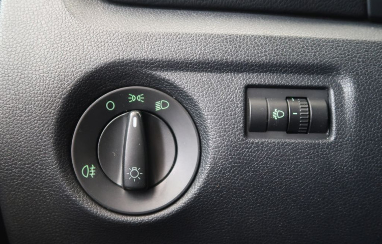 Škoda Roomster 1.4 16V,63kW,Manuál