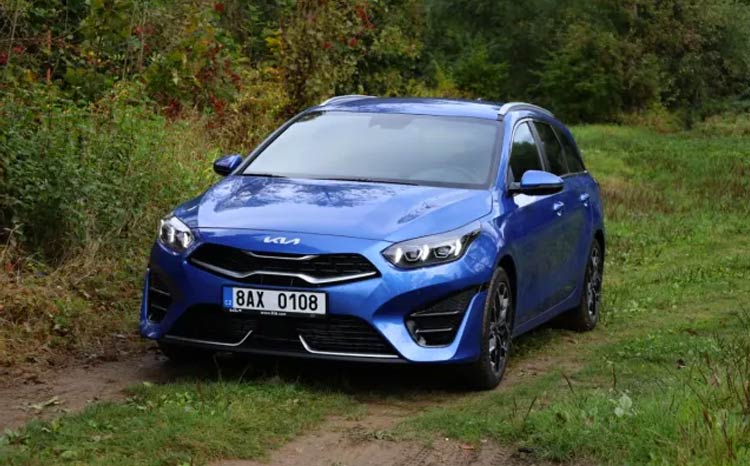 Test Kia Ceed SW 1.5 T-GDI EDC (2021)