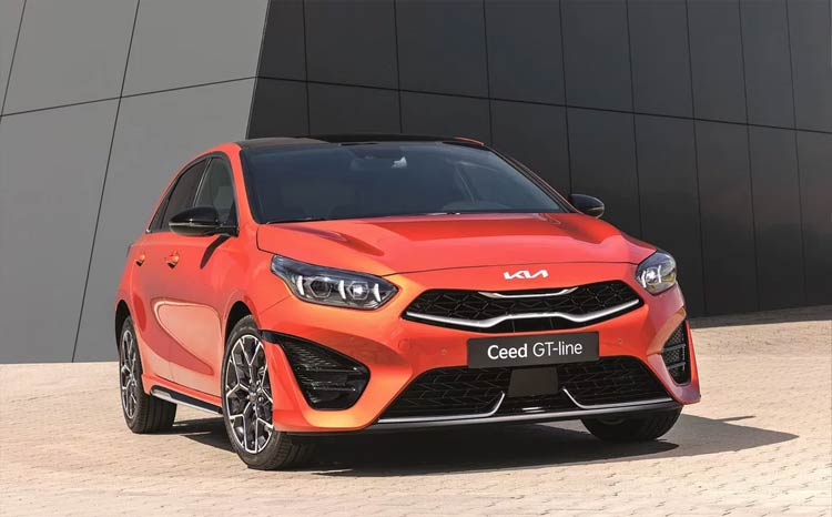 Modernizovaná Kia Ceed (2021) je tu. Má nová loga i výraznější příď