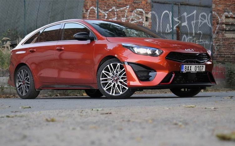 Test Kia ProCeed GT: Nejstylovější rodinné kombi má skvělý zvuk, ale podvozek už tolik nenadchne