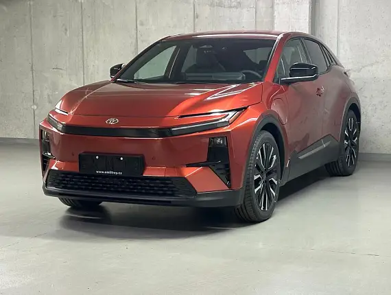 Toyota C-HR+