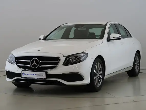 Mercedes-Benz E 220
