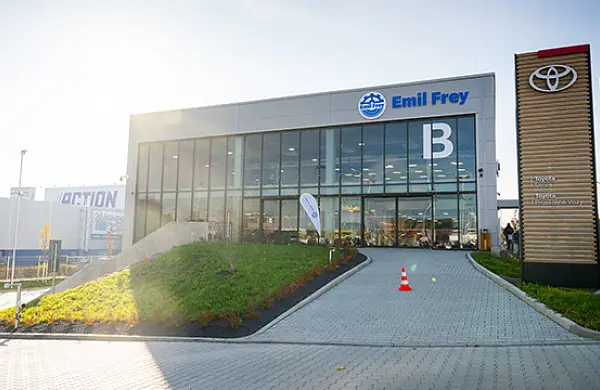 Emil Frey KEYBOX: Bezkontaktní servis 24/7