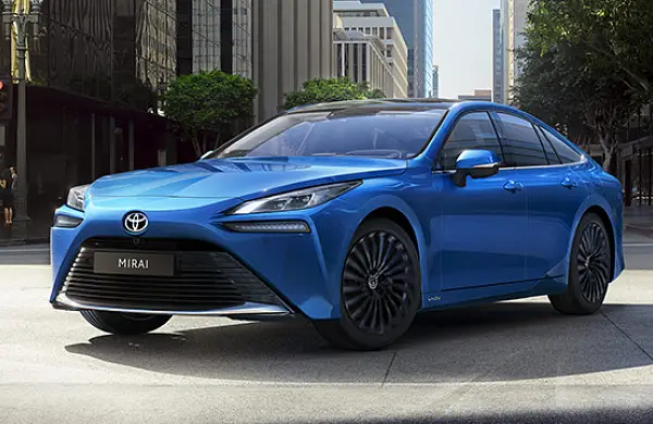 Toyota Mirai: revoluční vodíkový pohon