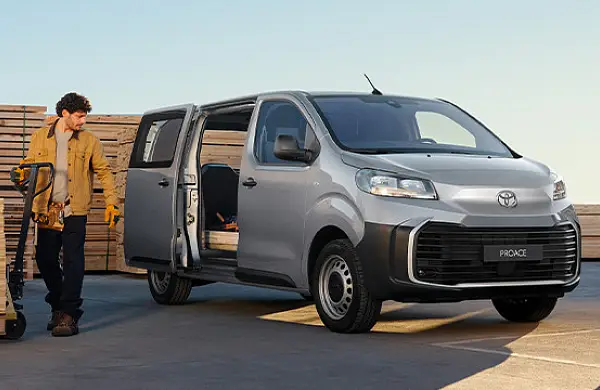 Nová Toyota Proace 2026