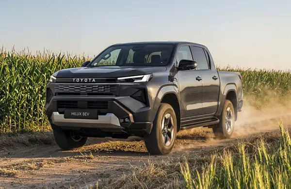 Nová Toyota Hilux BEV 2026