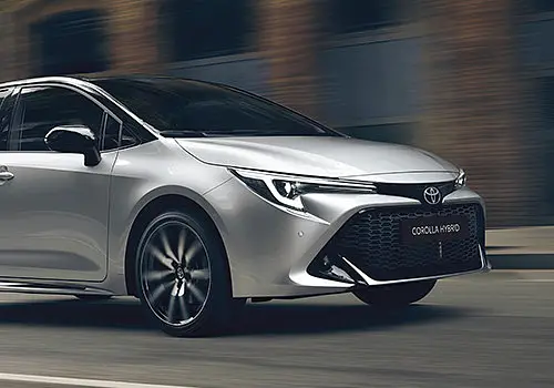 Adaptivní tempomat (ACC) s podporou v zatáčkách