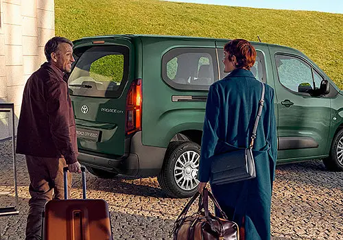 Zadní parkovací kamera s úhlem 180°