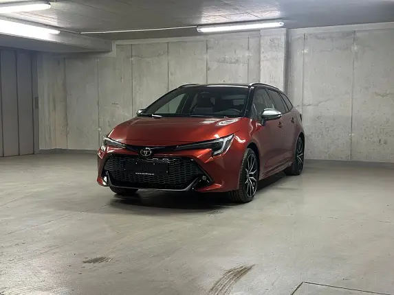 Toyota Corolla GR Sport 2.0 Hybrid e-CVT GR Sport Touring Sport