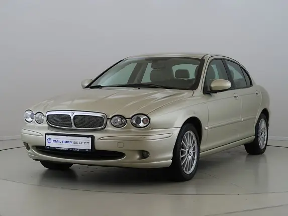Jaguar X-Type