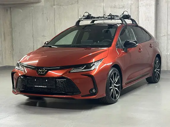 Toyota Corolla GR SPORT  1.8 Hybrid e-CVT GR Sport Sedan