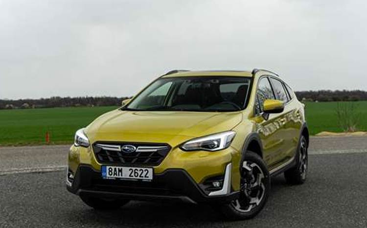 TEST Subaru XV 2.0i-E Executive+ MY21: Do města, na pole, do lesa i do bahna