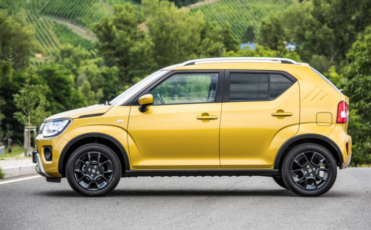 TEST Suzuki Ignis 1.2 DualJet Hybrid 4x4: Jak roztomilý Japonec vyzrál na EU 