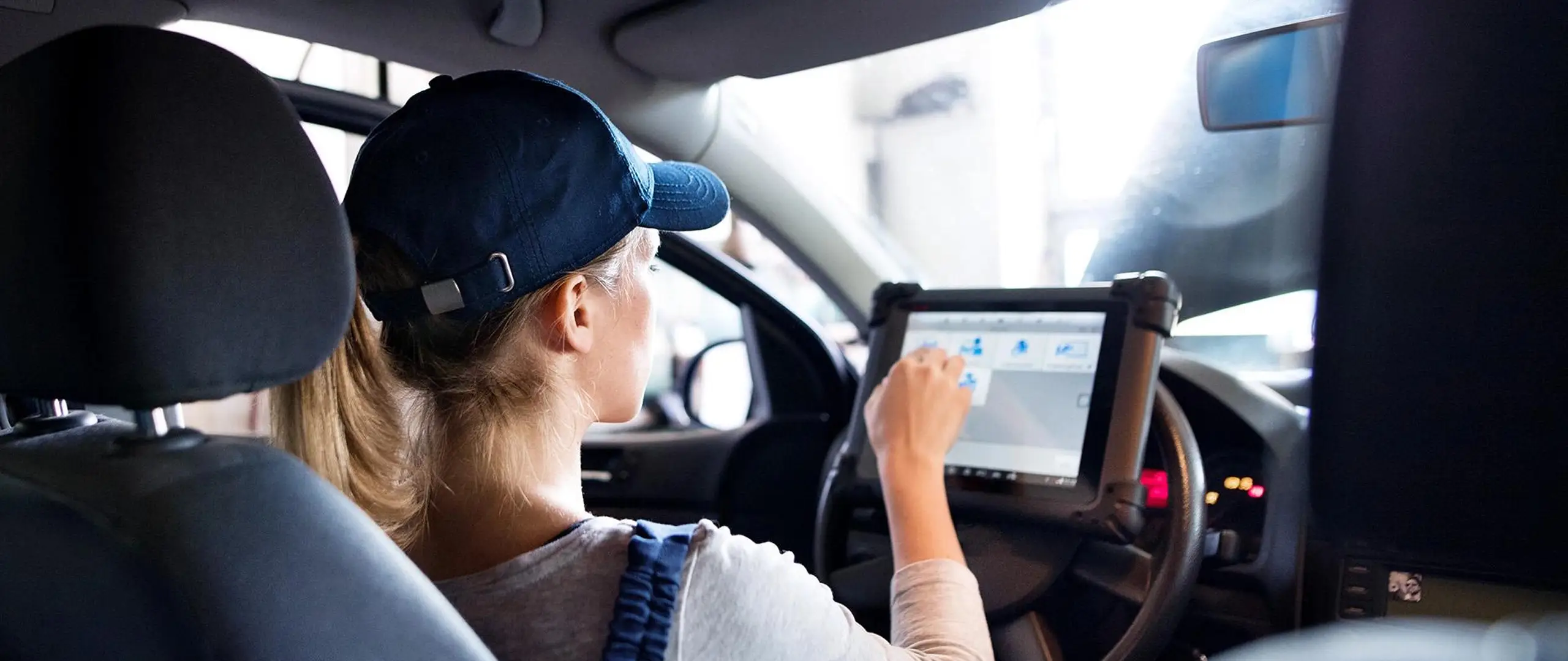 Příprava a zajištění STK a emisí bez starostí