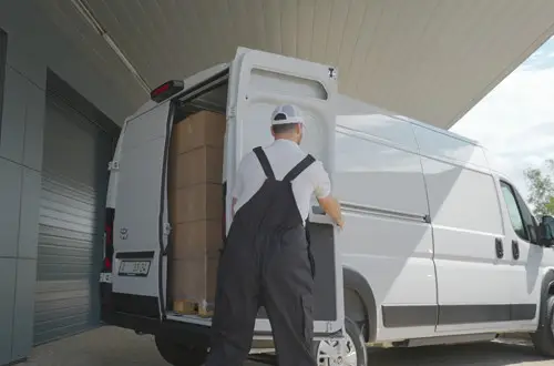 Toyota představuje svoji největší dodávku Proace Max