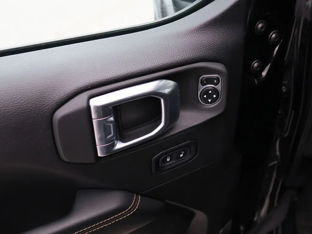 1fd15f94-7a08-4232-bac6-a0bb15f23bb6_14