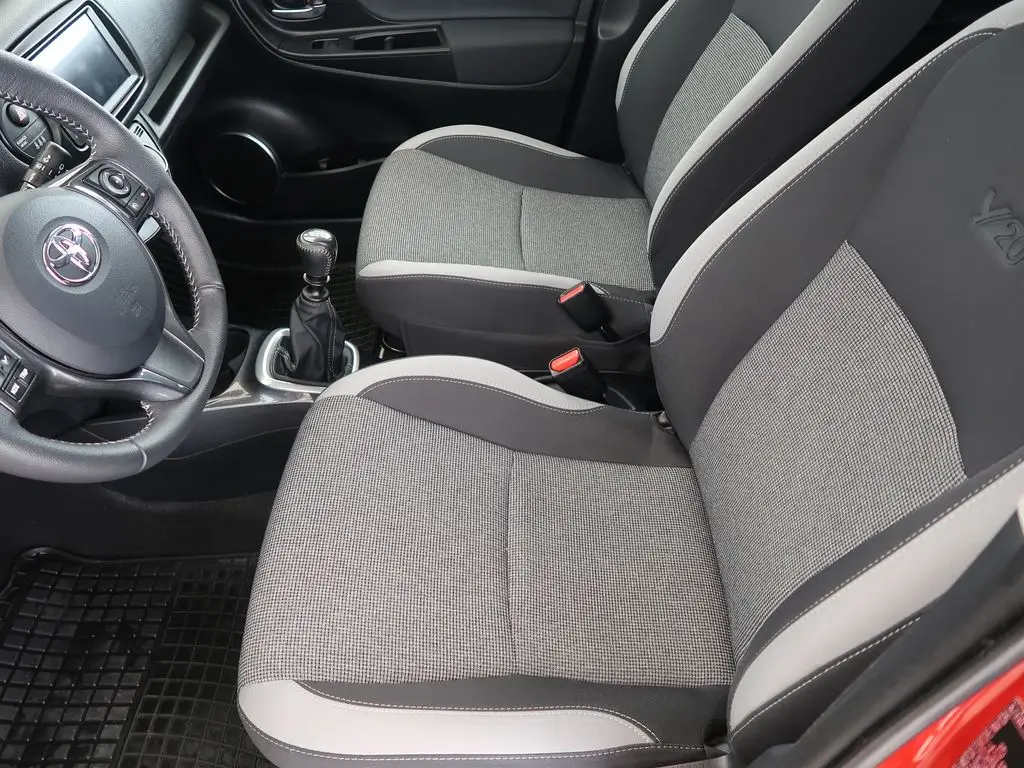 2b0925bc-5d58-46fd-b5b9-0c4b82d7d451_08