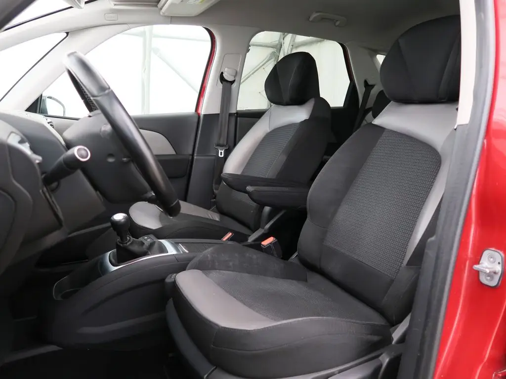 5a5d8ae7-12a1-4091-9313-7c94bfb9f78e_15