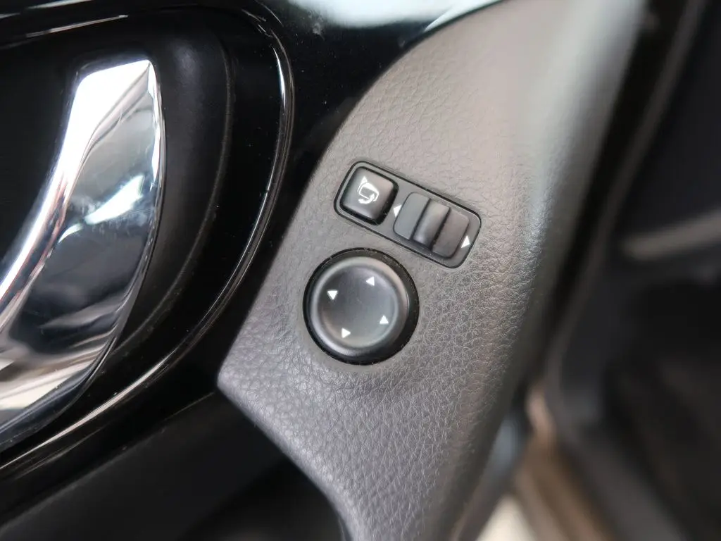 69c87863-fb8b-460b-8edf-990618ba390f_21