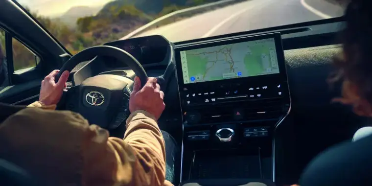 Toyota | Apple CarPlay a Android Auto