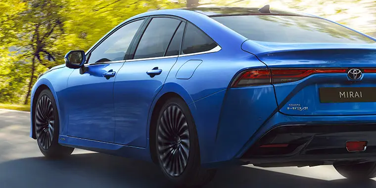 Toyota Mirai: revoluční vodíkový pohon
