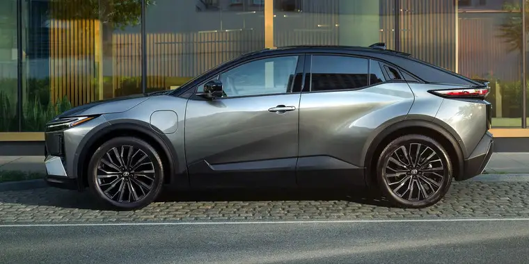 Nová Toyota C-HR+ 2025