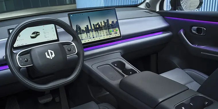 Konektivita Leapmotor