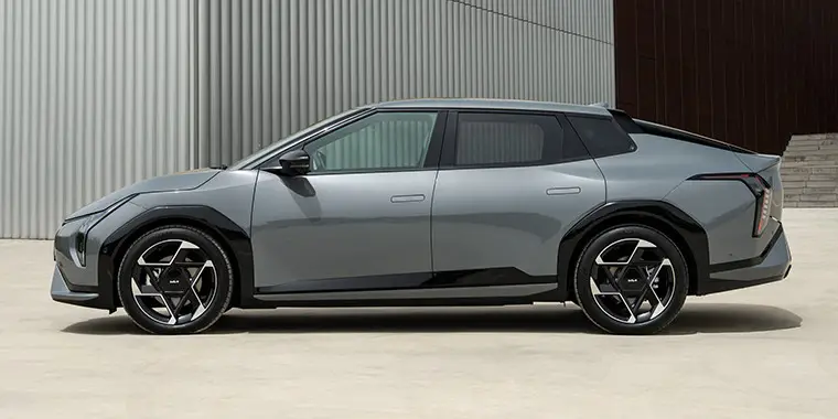Kia EV4 2026