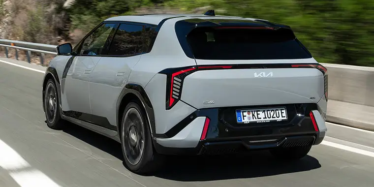 Kia EV4 2026