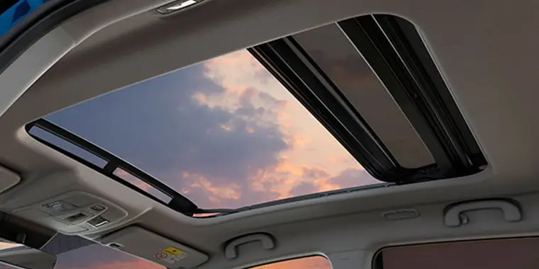 Interier - Toyota Corolla Touring Sports