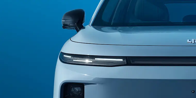 Nový Leapmotor B10 a B10 REEV 2026