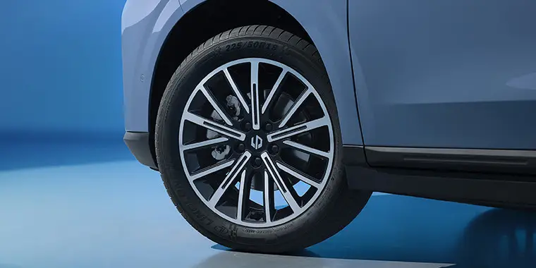 Nový Leapmotor B10 a B10 REEV 2026