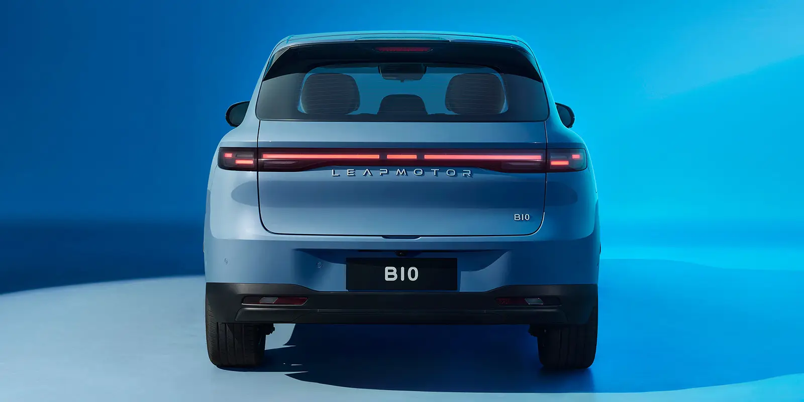 Nový Leapmotor B10 a B10 REEV 2026