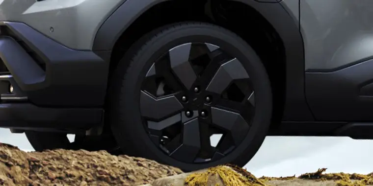 Suzuki e VITARA s cenou od 747 500 Kč s DPH